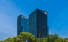 綠地藍(lán)海有辦公室出租嗎？