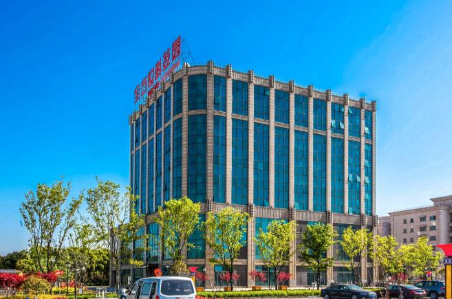 搶占先機(jī)，上海全方位科技園招商熱線，助力企業(yè)騰飛！