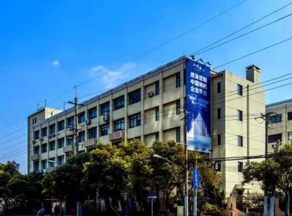 上海金陵商務(wù)廣場：創(chuàng)新辦公理念，激發(fā)企業(yè)無限潛能